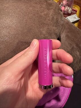 Urban Decay Vibrant Magenta Lipstick Case BUN BUN